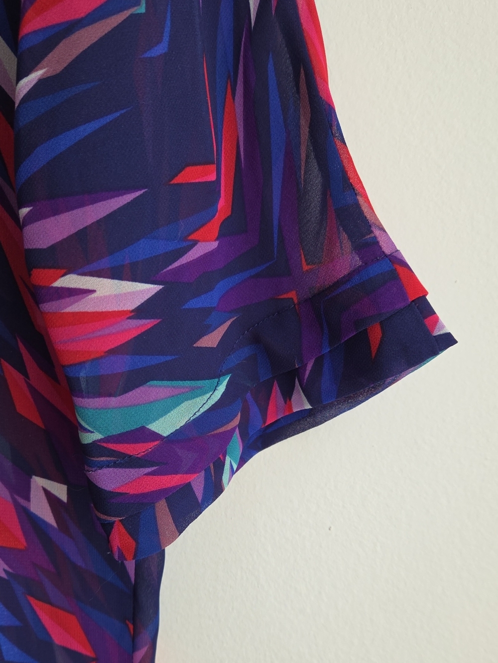 a.n.a Multicolor Geometric V-Neck Blouse - Purple & Pink & Teal - Picture 7 of 10